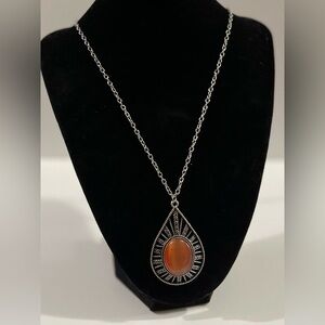 NWT Paparazzi Elegant Silver and Coral Teardrop Pendant Necklace